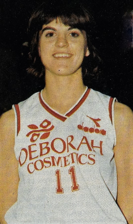 Cinzia Zanotti in maglia Deborah Milano